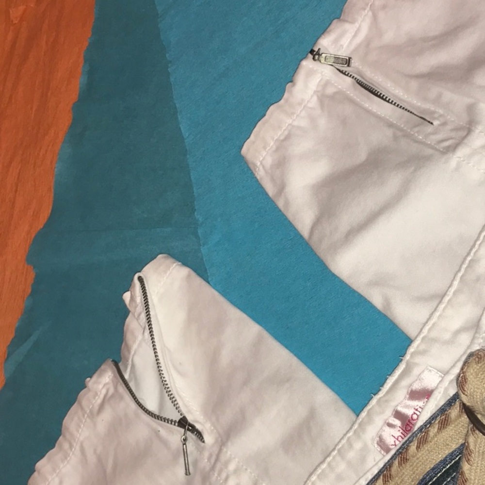 2 pants - Picture 3 of 7